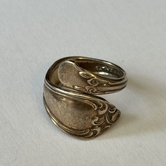 Rogers Brothers Size 6-7 Silver Plate Spoon Ring - Picture 4 of 9